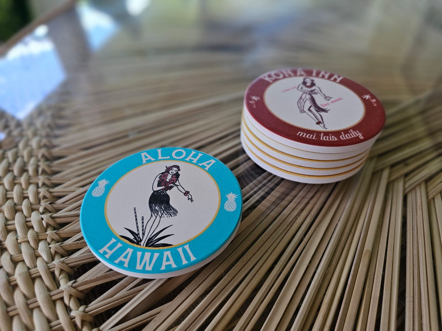 Pineapple Aloha Girl - Ceramic